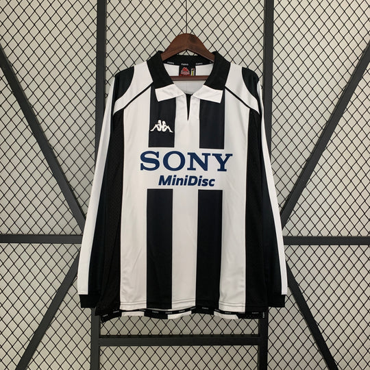 JUVENTUS 1997 - 1998 HJEMME TRØJE LANGÆRMET