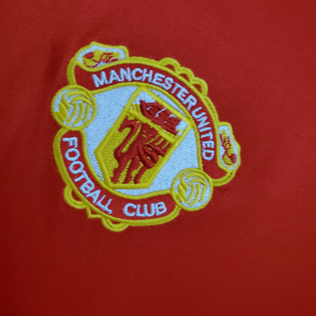 MANCHESTER UNITED 1985 - 1986 HJEMME TRØJE