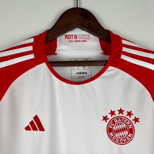 BAYERN MUNICH 2023 - 2024 HJEMME TRØJE