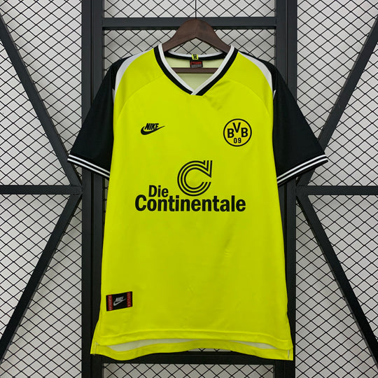 BORUSSIA DORTMUND 1995 –1996 HJEMME TRØJE