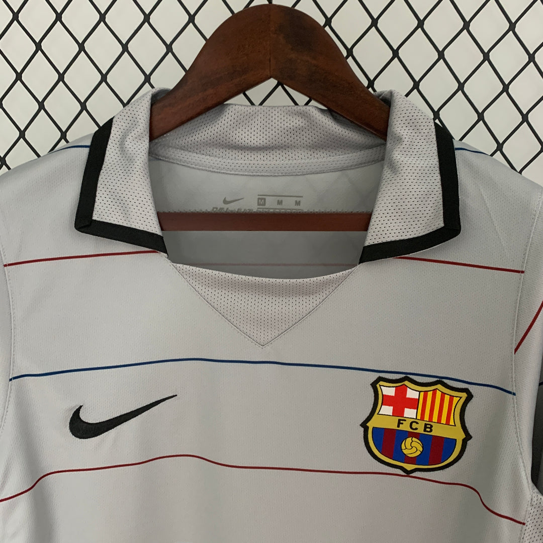 BARCELONA 2003 - 2004 UDEBANE TRØJE