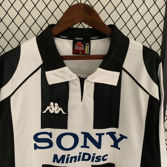 JUVENTUS 1997 - 1998 HJEMME TRØJE LANGÆRMET