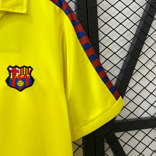 BARCELONA 1982 - 1984 UDEBANE TRØJE