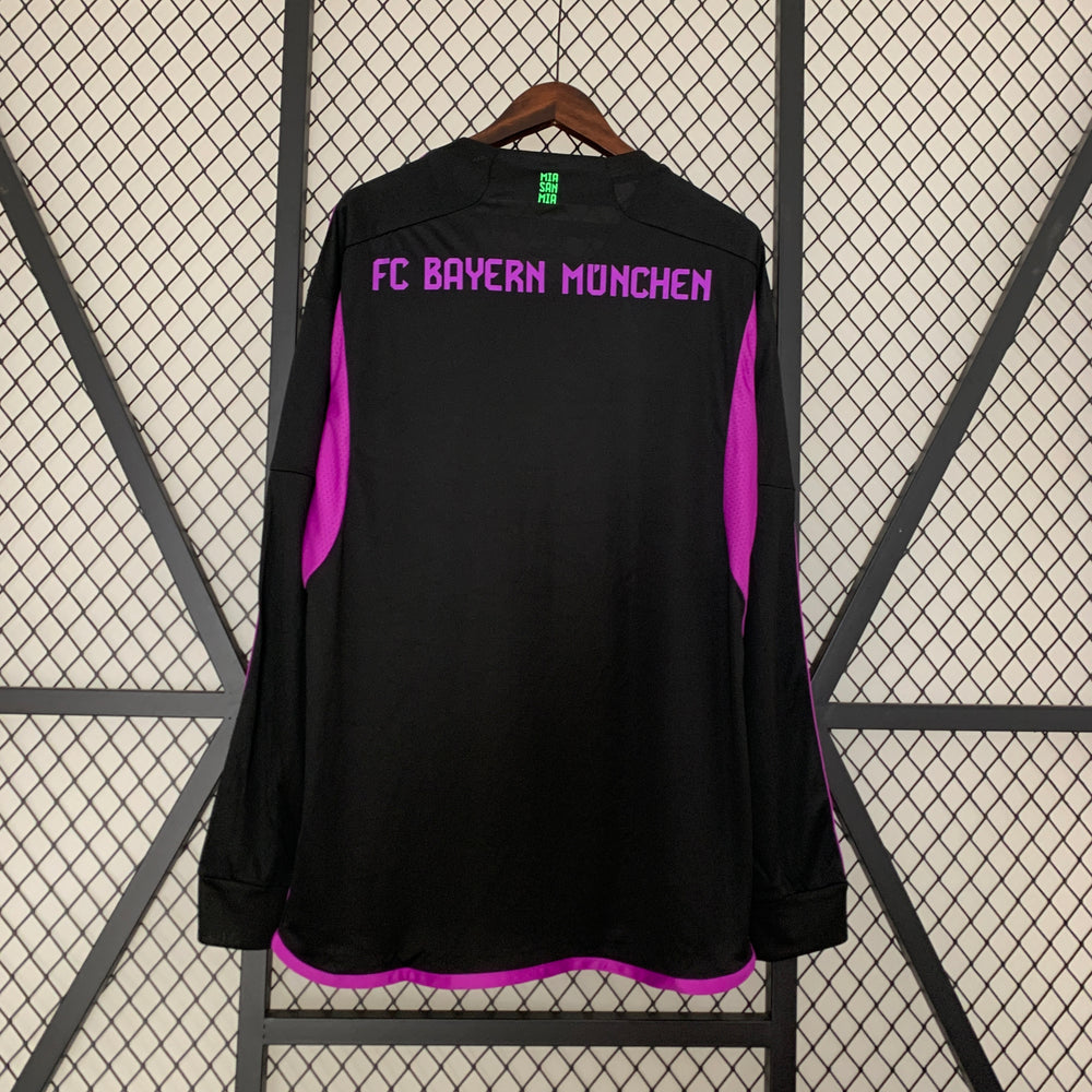 BAYERN MUNICH 2023 - 2024 UDEBANE TRØJE LANGÆRMET