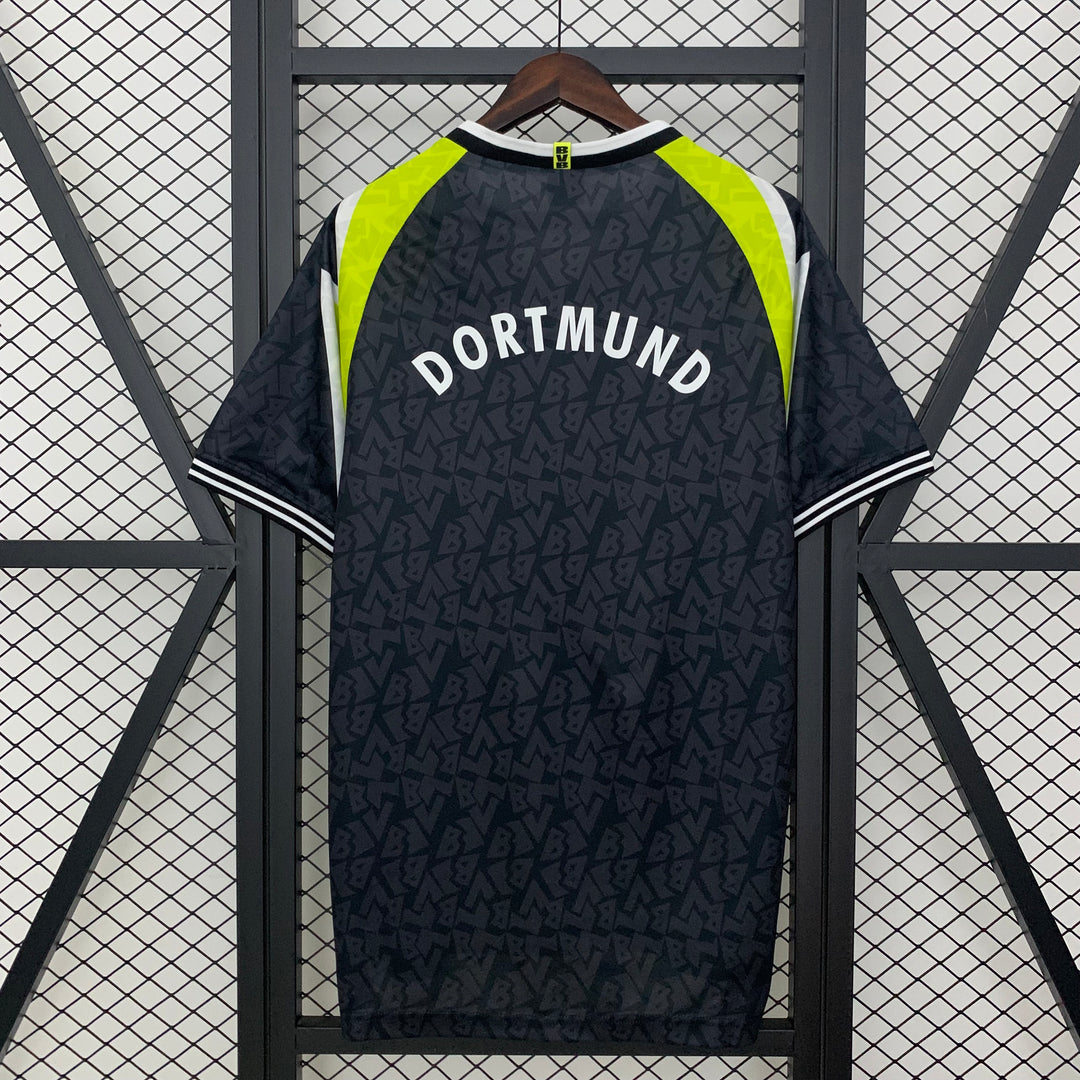 BORUSSIA DORTMUND 1995 –1996 UDEBANE TRØJE