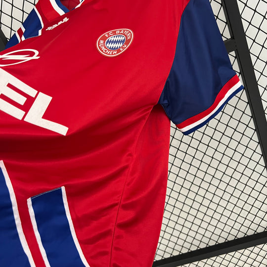 BAYERN MUNICH 1994 - 1995 HJEMME TRØJE