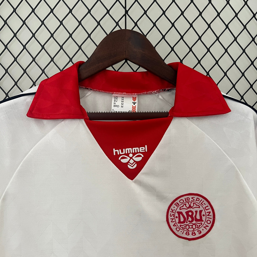 DANMARK 1988 UDEBANE TRØJE