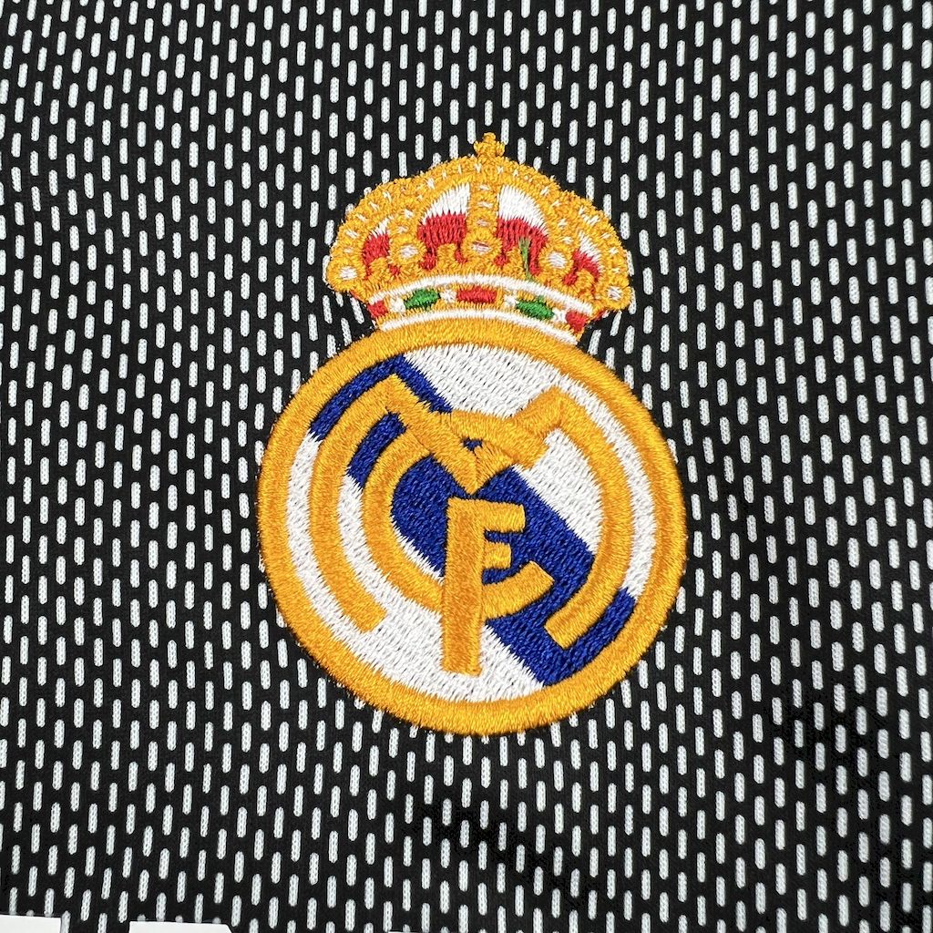 REAL MADRID 2002–2003 MÅLMAND TRØJE