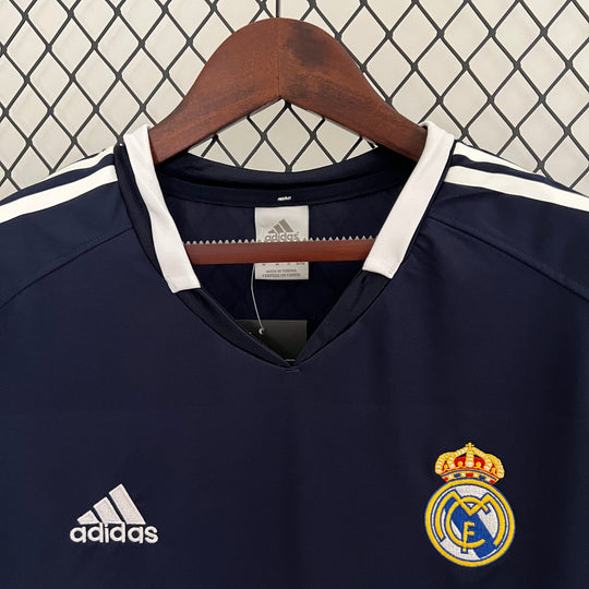 REAL MADRID 2004 - 2005 UDEBANE TRØJE
