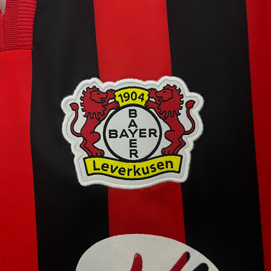 BAYER 04 LEVERKUSEN 2001–2002 HJEMME TRØJE