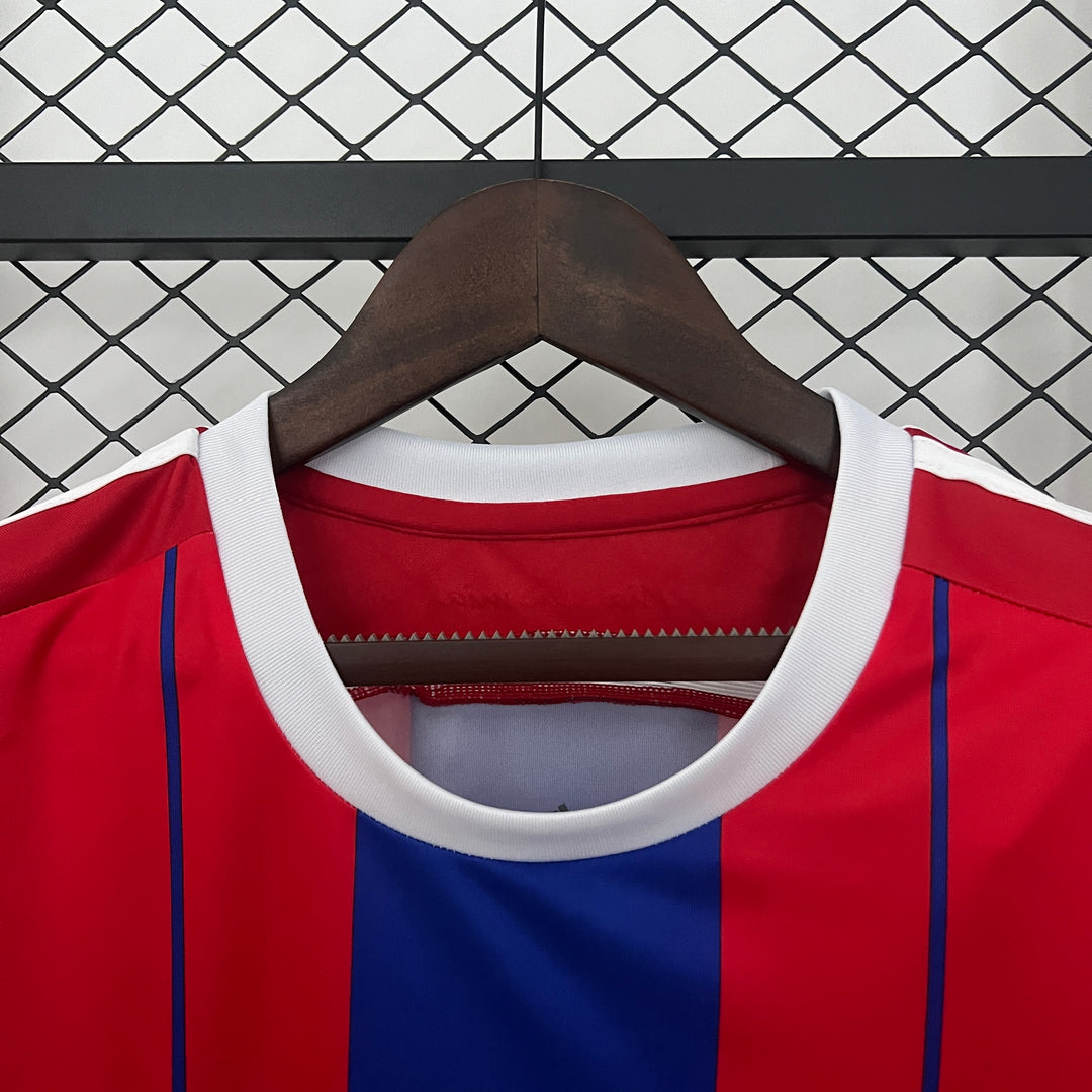BAYERN MUNICH 2014–2015  HJEMME TRØJE