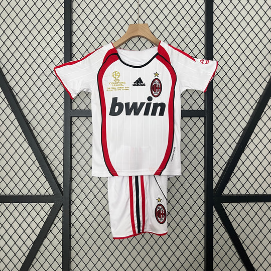 AC MILAN 2007 CHAMPIONS LEAGUE FINALE FOR BØRN