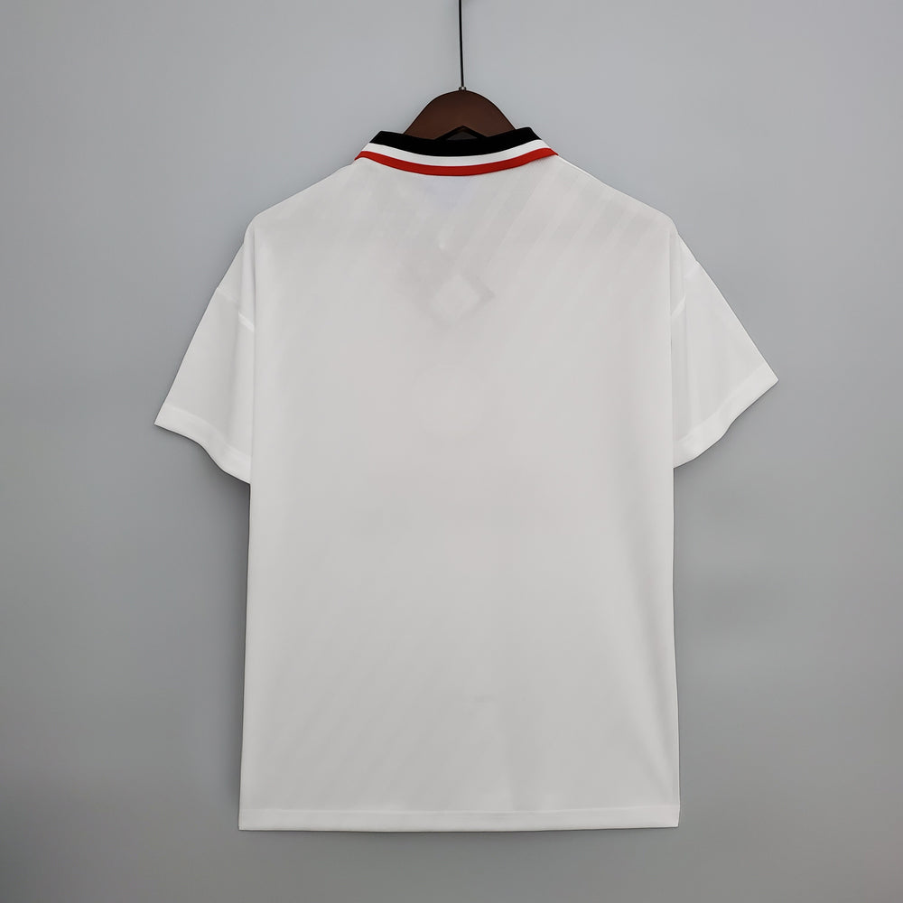 MANCHESTER UNITED 1996 - 1997 UDEBANE TRØJE