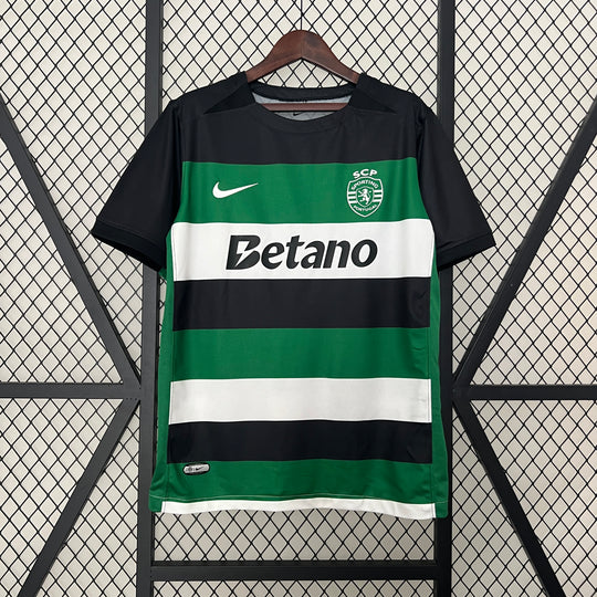 SPORTING LISBOA 2024–2025 HJEMME TRØJE