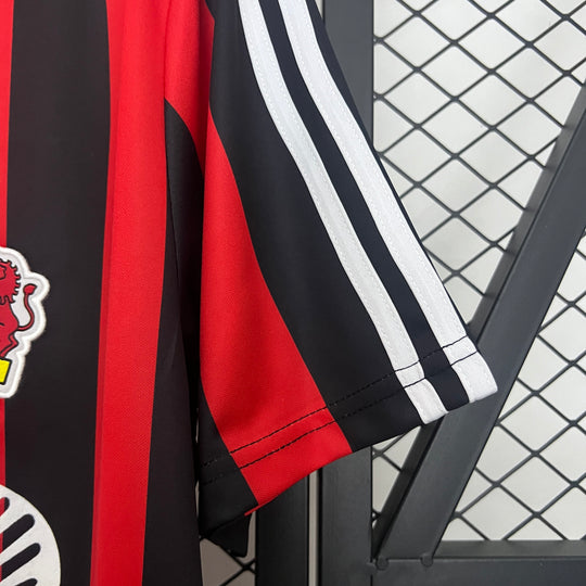 BAYER 04 LEVERKUSEN 2001–2002 HJEMME TRØJE