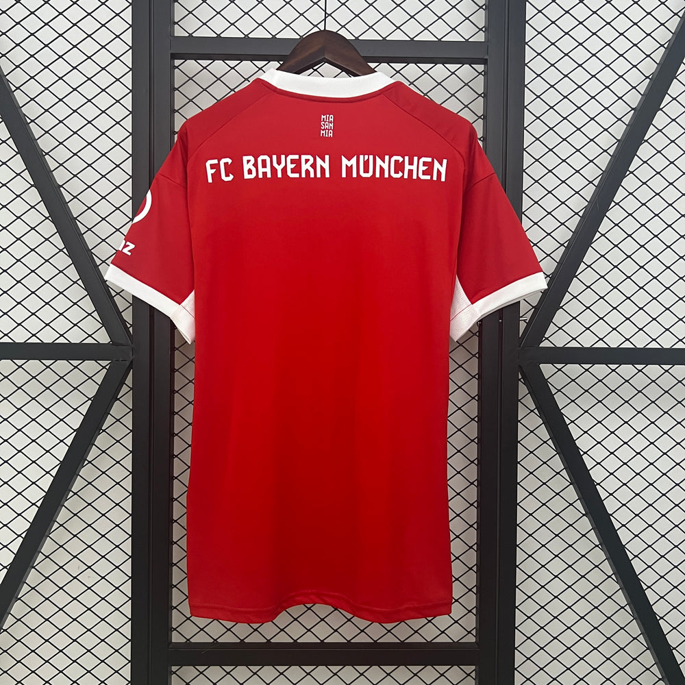 BAYERN MUNICH 2025–2026 HJEMME TRØJE