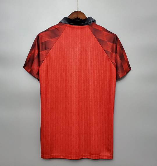 MANCHESTER UNITED 1996 - 1997 HJEMME TRØJE