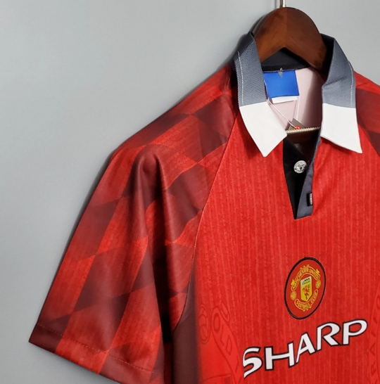 MANCHESTER UNITED 1996 - 1997 HJEMME TRØJE