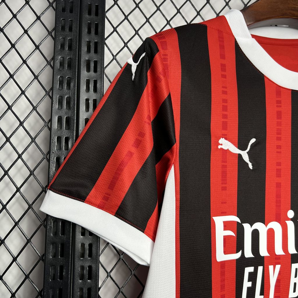 AC MILAN 2024 - 2025 HJEMME TRØJE