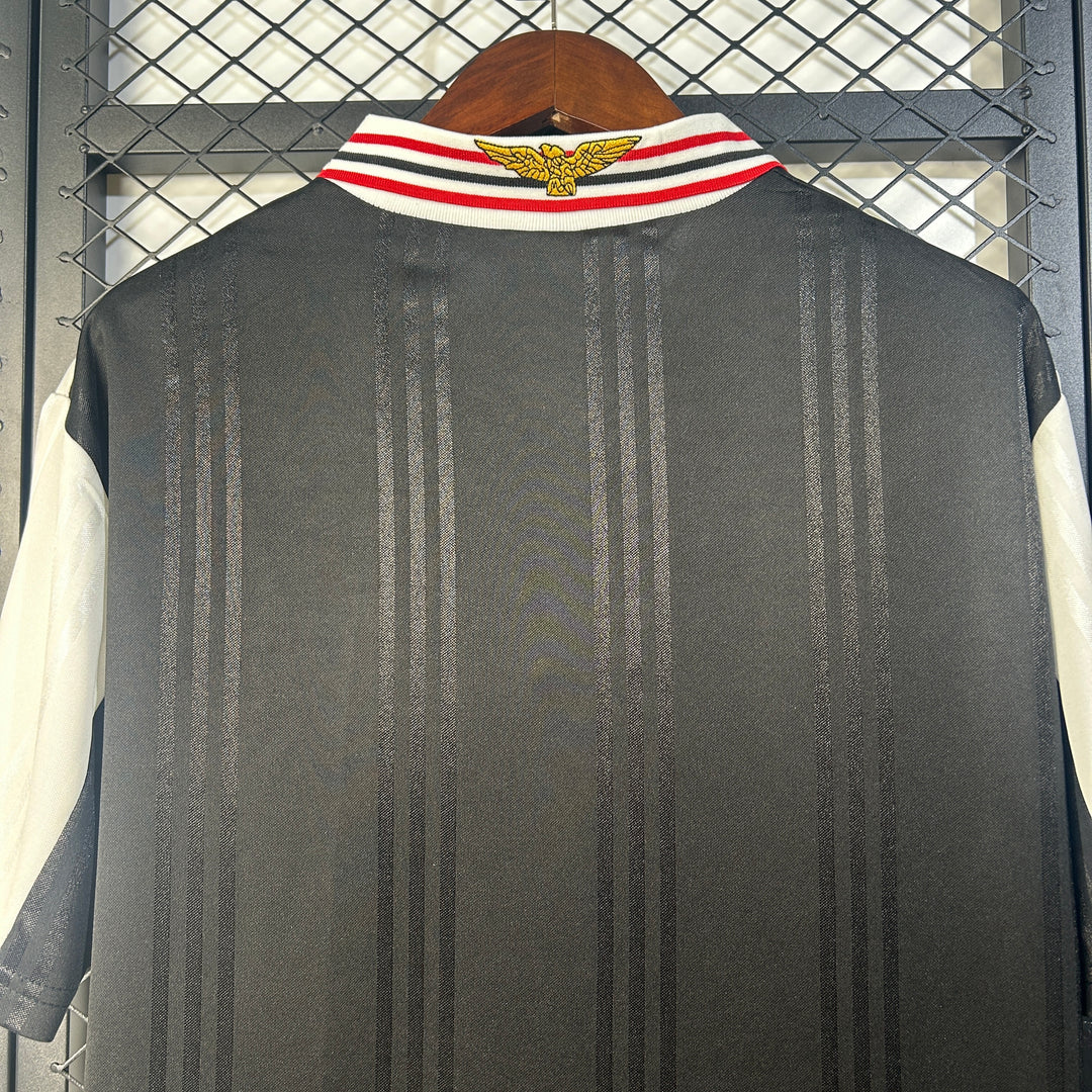 BENFICA 1997–1998 UDEBANE TRØJE