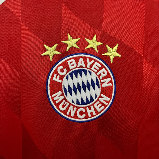 BAYERN MUNICH 2013–2014  HJEMME TRØJE