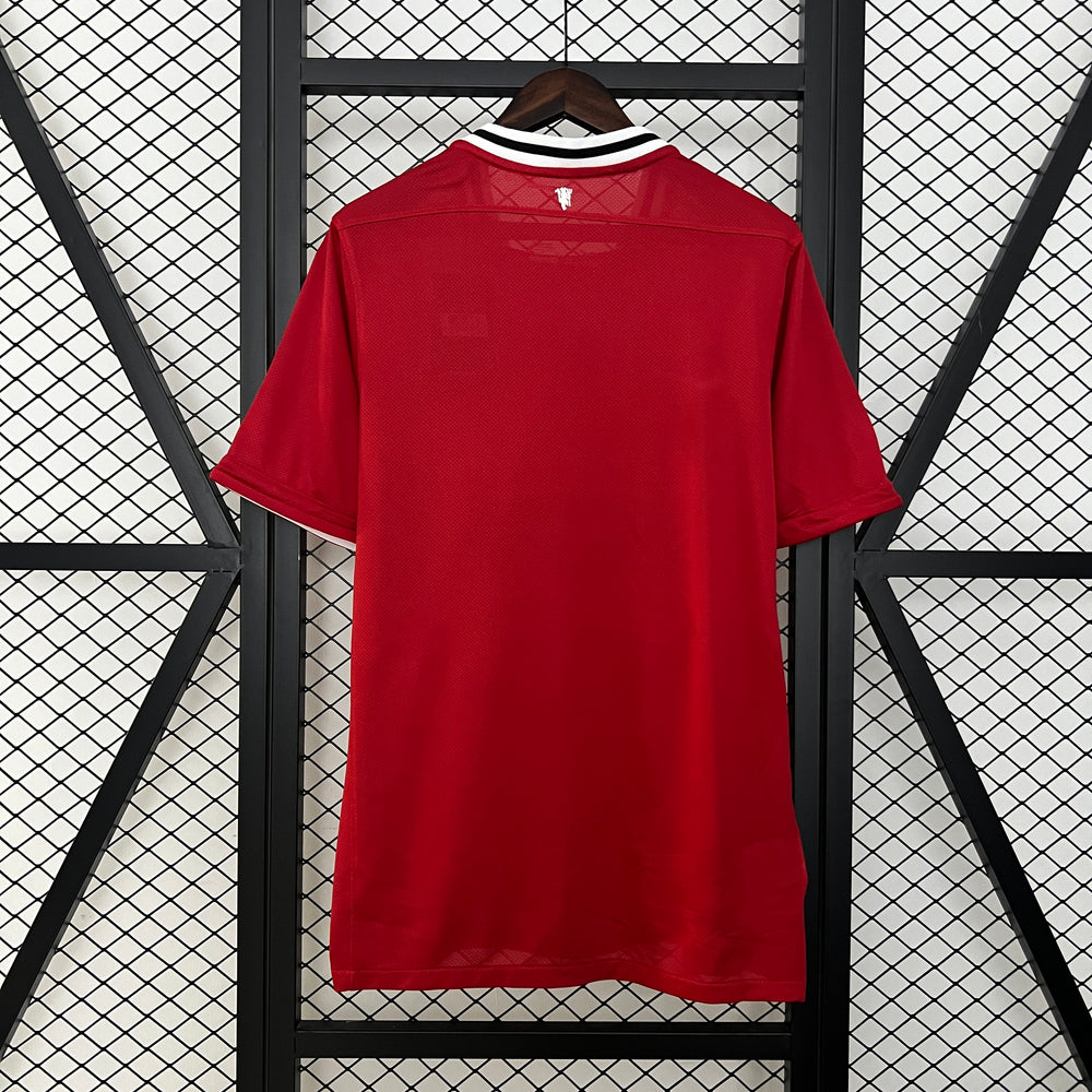 MANCHESTER UNITED 2011-2012 HJEMME TRØJE