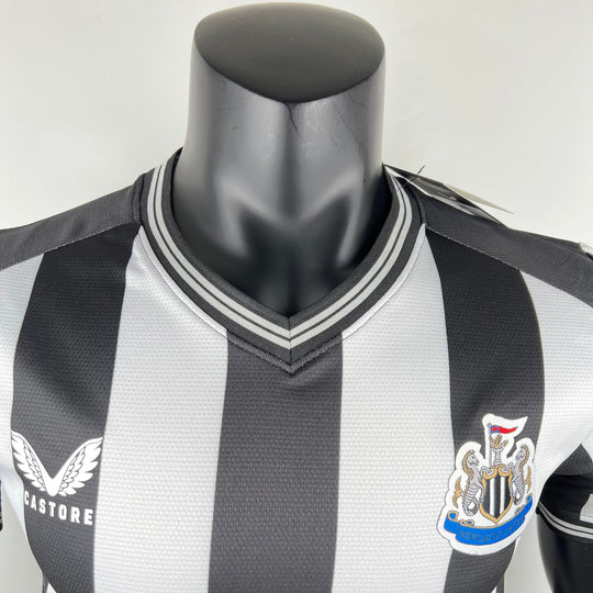 NEWCASTLE 2023 - 2024 HJEMME TRØJE PLAYER EDITION