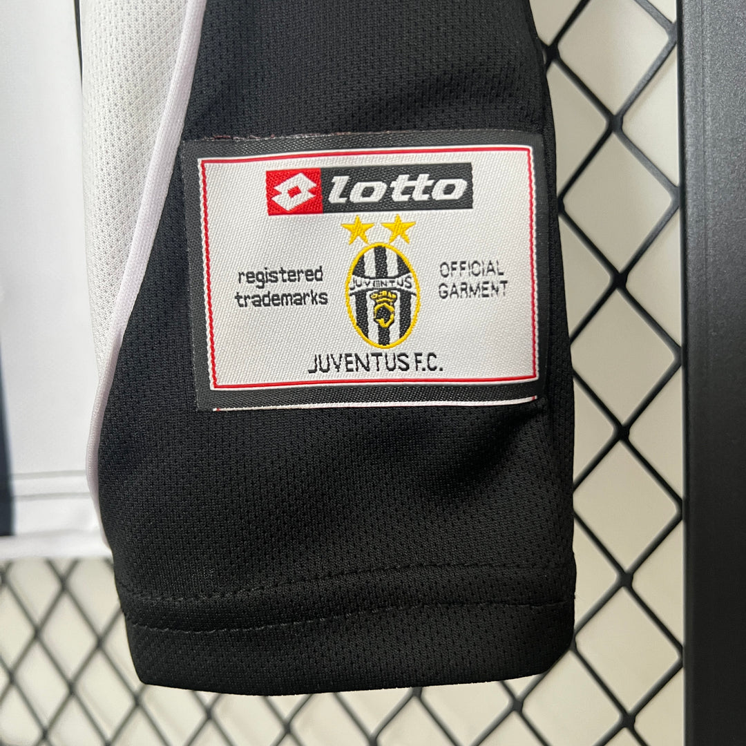 JUVENTUS 2002–2003 HJEMME TRØJE