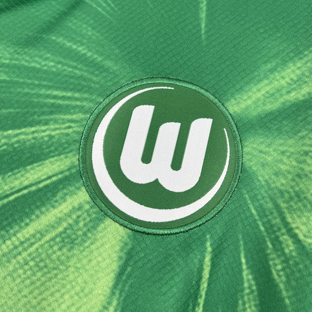 VfL Wolfsburg 2025-2026 HJEMME TRØJE