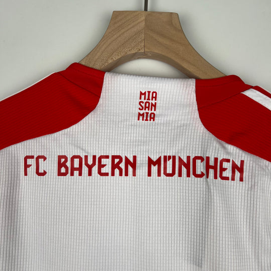 BAYERN MUNICH 2023 - 2024 HJEMME TRØJE TIL BØRN