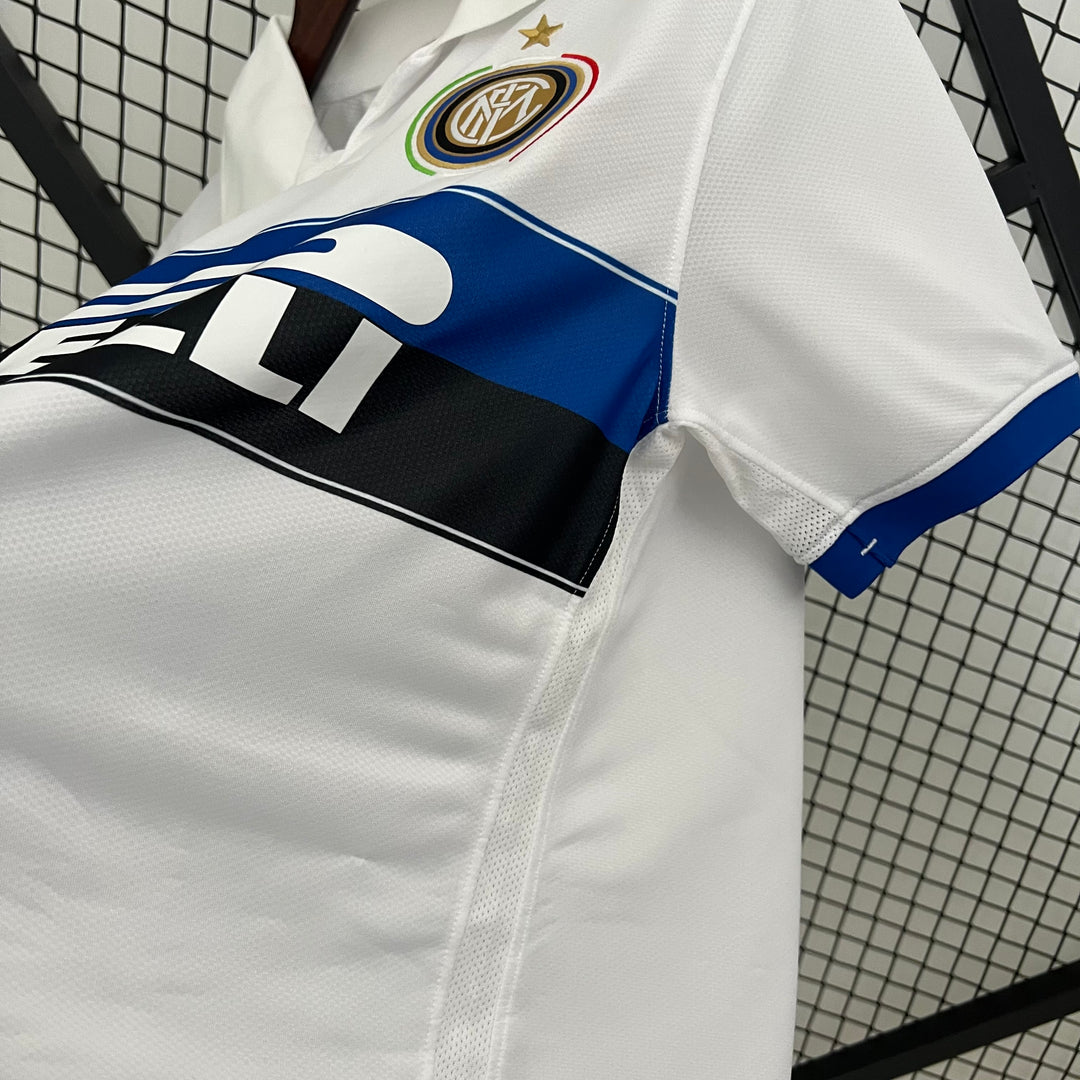 INTER MILAN 2009 - 2010 UDEBANE TRØJE
