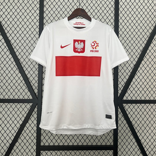 POLEN 2012 EM HJEMME TRØJE