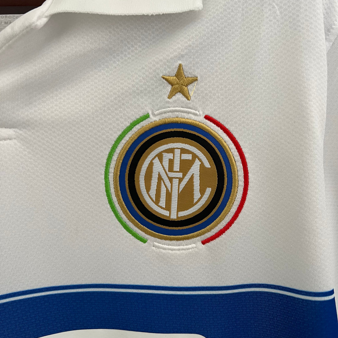 INTER MILAN 2009 - 2010 UDEBANE TRØJE