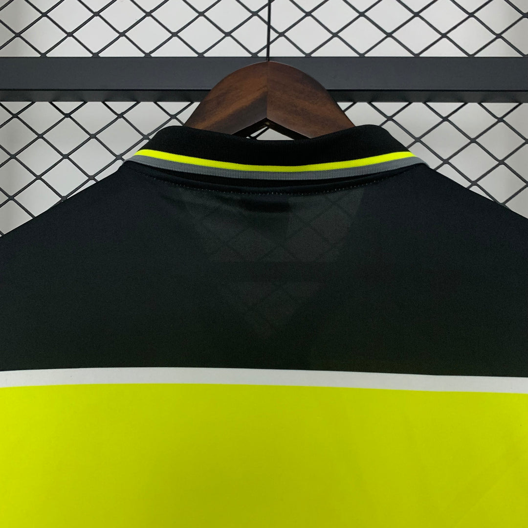 BORUSSIA DORTMUND 1996–1997 HJEMME TRØJE