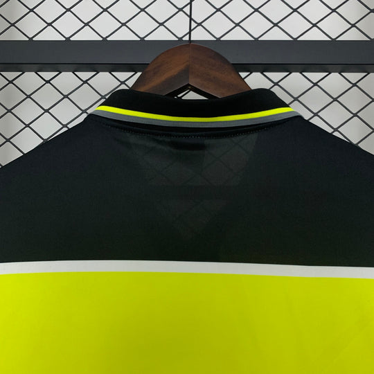 BORUSSIA DORTMUND 1996–1997 HJEMME TRØJE