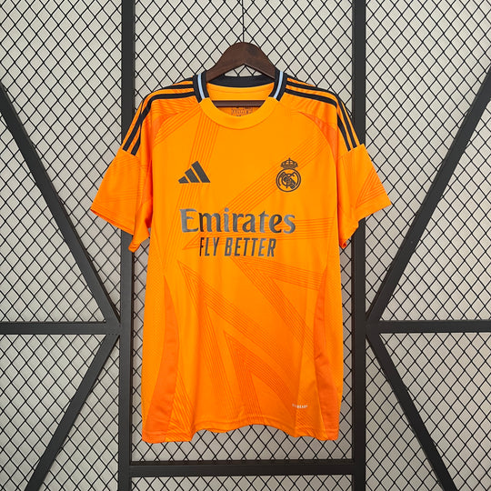 REAL MADRID 2024 - 2025 UDEBANE TRØJE