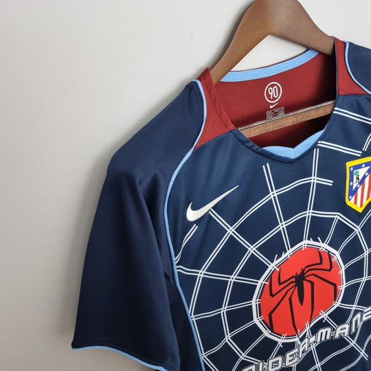ATLETICO MADRID 2004 - 2005 UDEBANE TRØJE