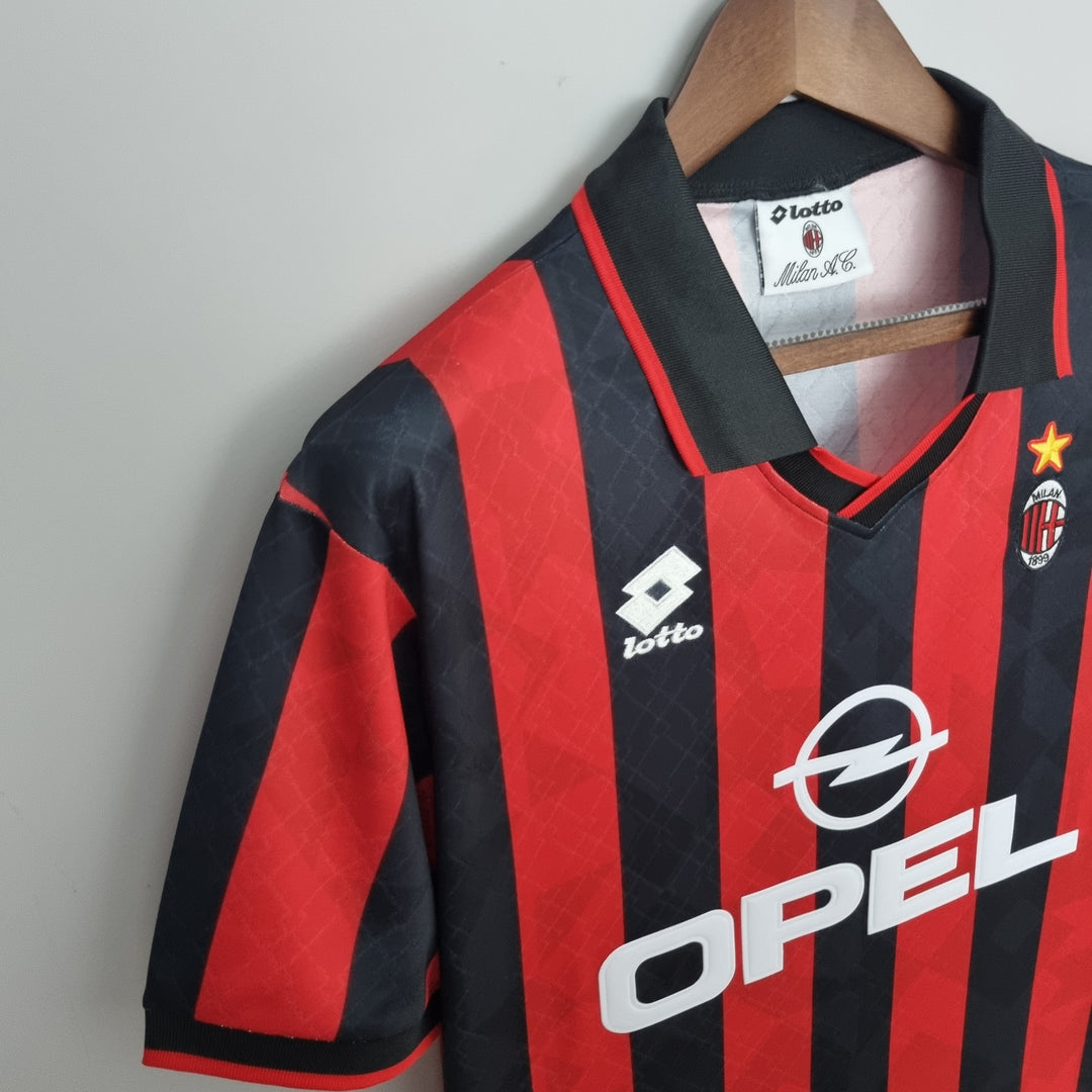 AC MILAN 1995 - 1996 HJEMME TRØJE