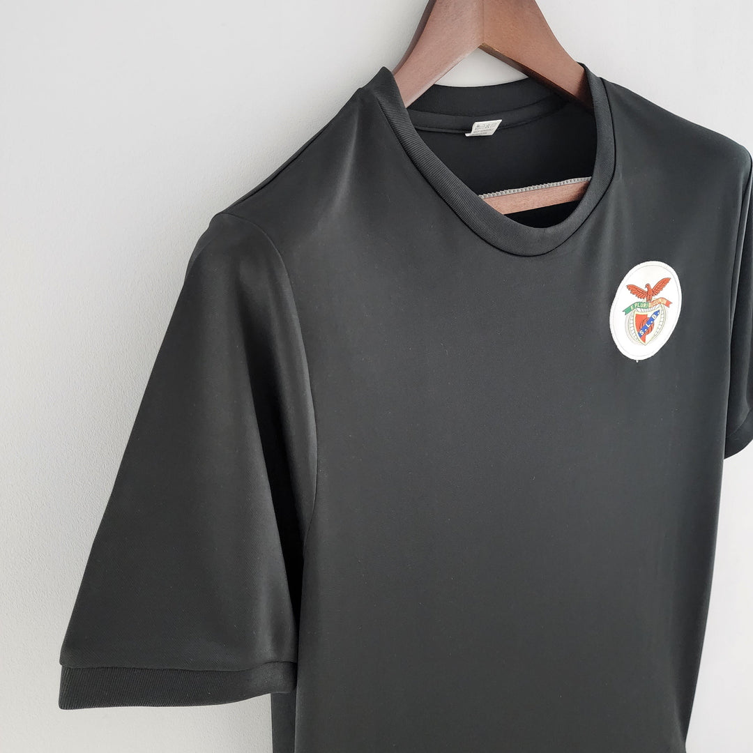 BENFICA 1973 - 1974 UDEBANE TRØJE