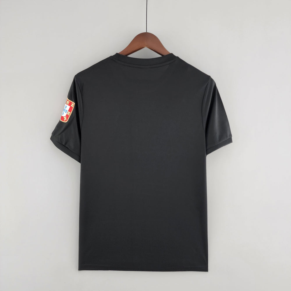 BENFICA 1973 - 1974 UDEBANE TRØJE