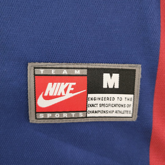 BARCELONA 1998 - 1999 HJEMME TRØJE