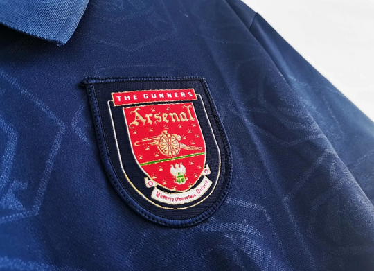 ARSENAL 1995 - 1996 UDEBANE TRØJE