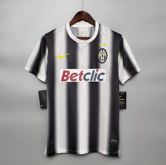 JUVENTUS 2010 - 2011 HJEMME TRØJE
