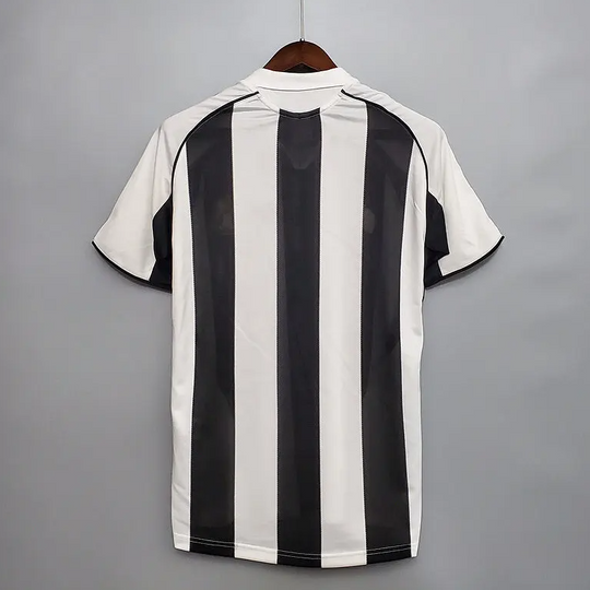 NEWCASTLE 2005 - 2006 HJEMME TRØJE