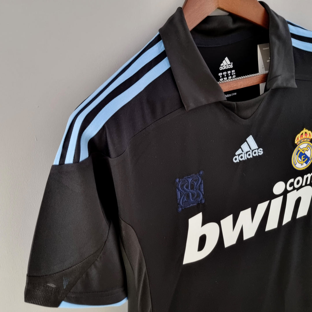 REAL MADRID 2009 - 2010 UDEBANE TRØJE