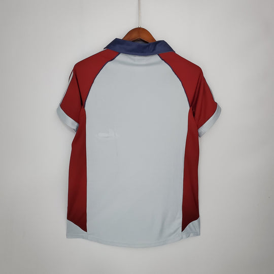 BAYERN MUNICH 1998 - 1999 UDEBANE TRØJE