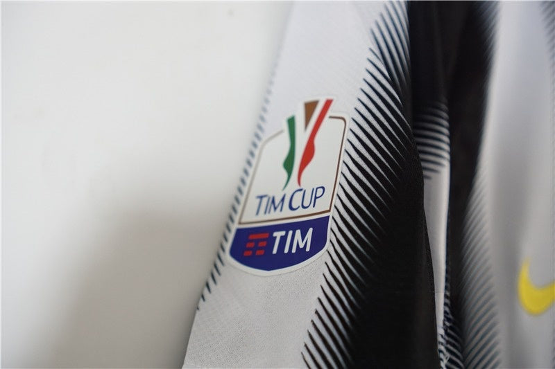 JUVENTUS 2011 - 2012 HJEMME TRØJE